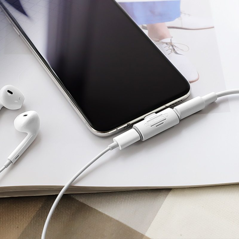 Audio converter Lightning to dual Lightning BV6 Comfortable