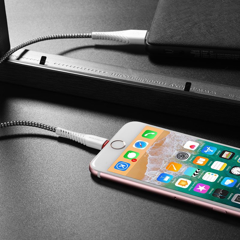 Cable USB to Lightning BX25 Powerful