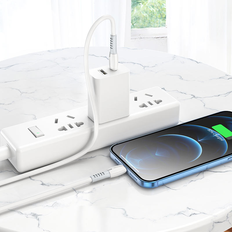 Кабель USB-C на Lightning BX62 Bonus PD